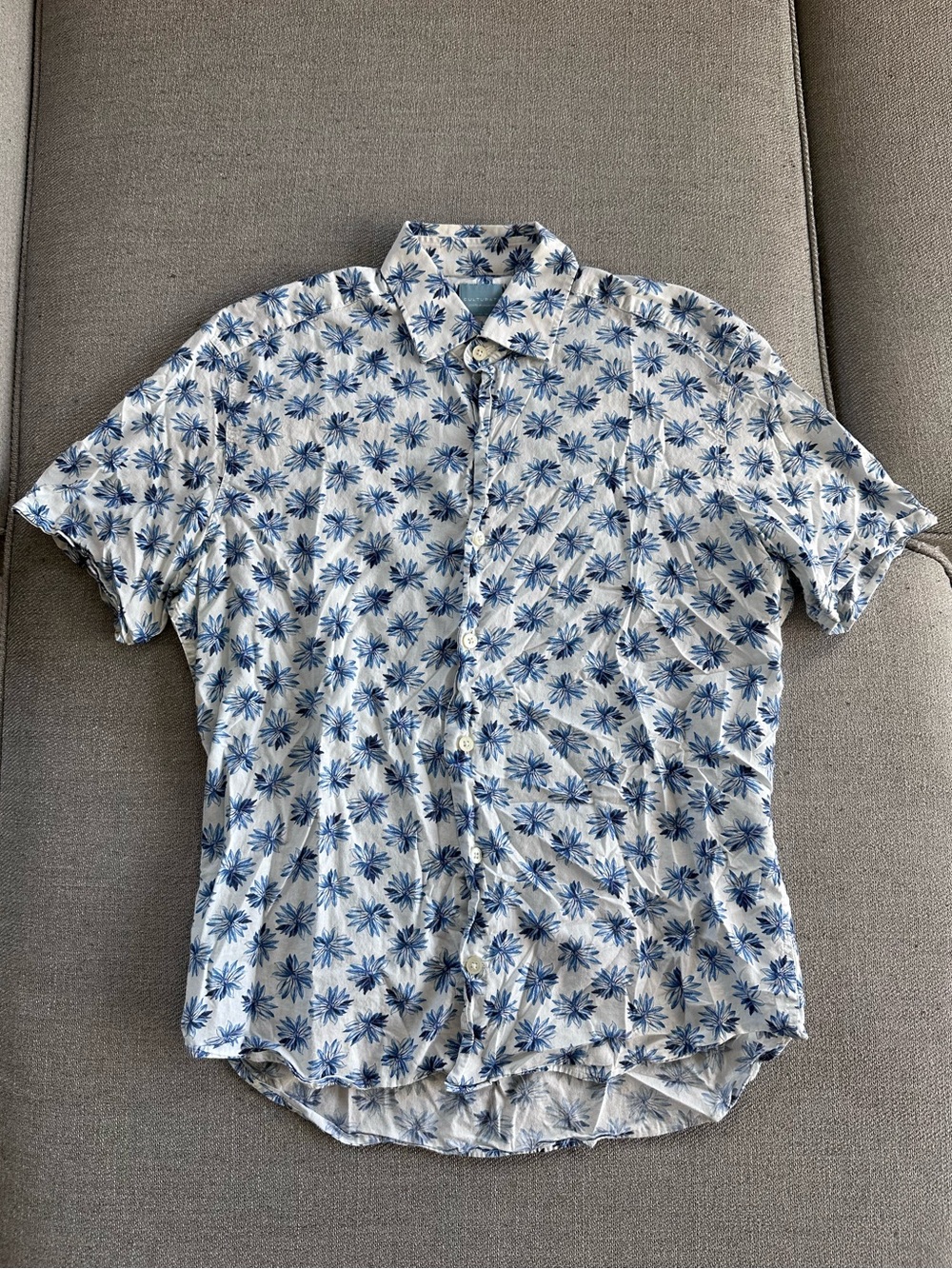 Culturata Short Sleeve Floral Print Shirt - Blue/White